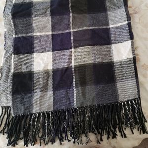 M&M Marcus Adler Poncho - NWT